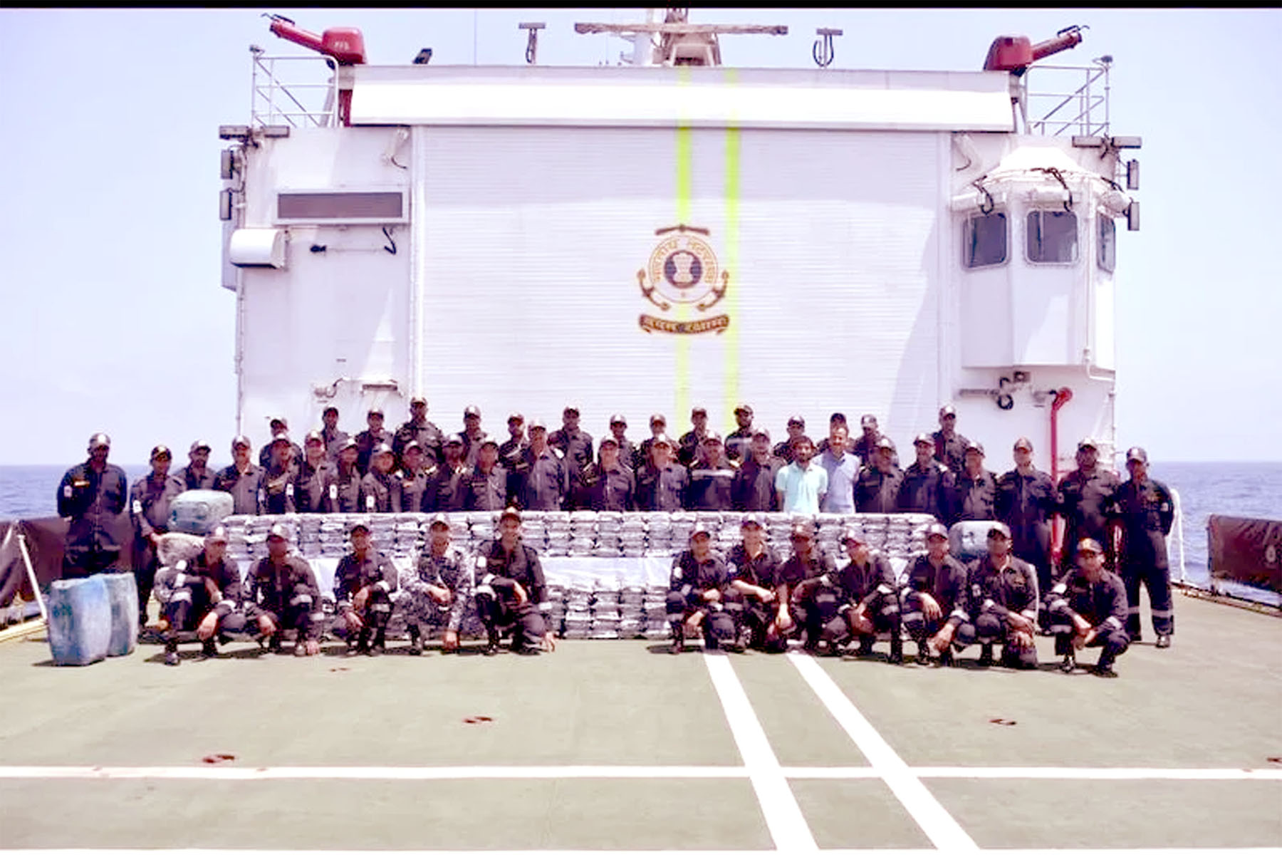 Coast Guard and Gujarat ATS seize drugs worth Rs 1800 crore.